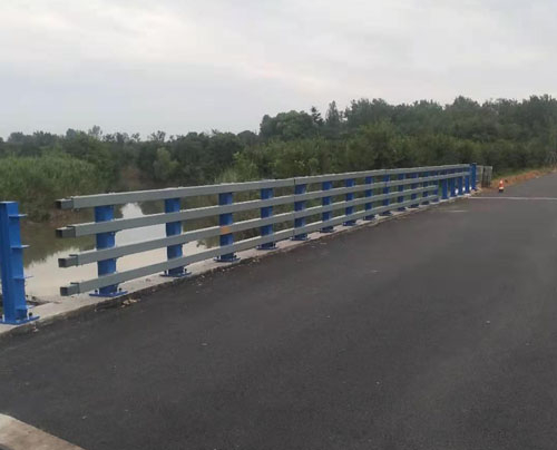 桥梁景观防撞隔离防护栏杆 不锈钢复合管桥梁护栏